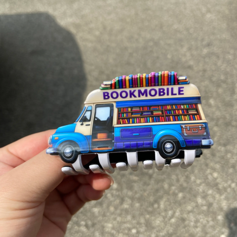 Bookmobile Claw Hair Clip