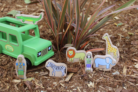 Magnetic Safari Eco Rover Truck