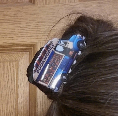 Bookmobile Claw Hair Clip