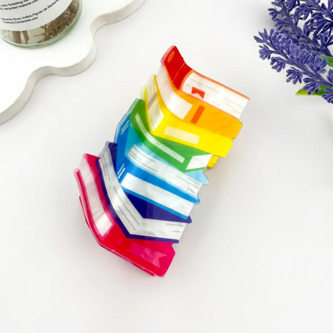 Bookstack Claw Hair Clip