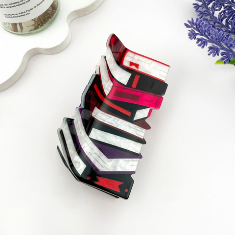 Bookstack Claw Hair Clip