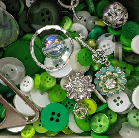 Busy Bottles - Green Sensory Bottle (Buttons, Beads & Baubles)